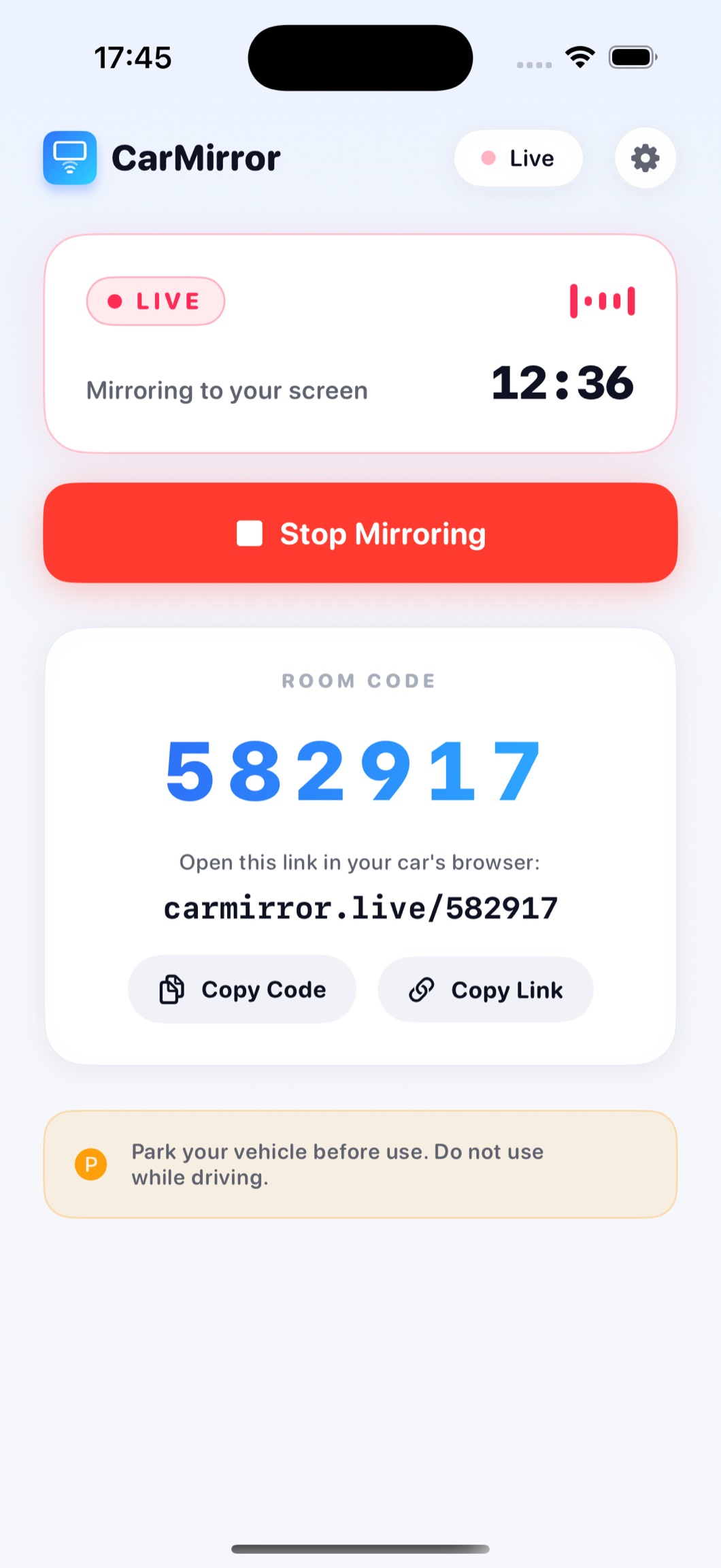 CarMirror live mirroring screen with duration and stop button